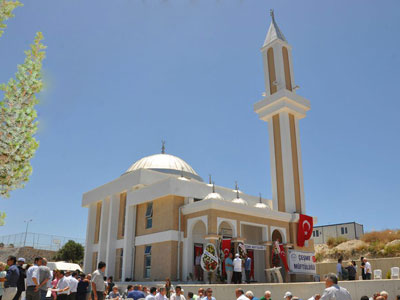 Nazım Yazıcılar Camisi - Çeşme